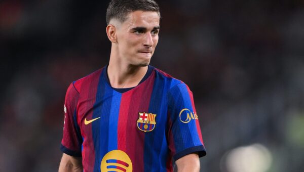 Barcelona star praises Mbappe but questions his trophy record before El Clasico: ‘One of the best in the world’
