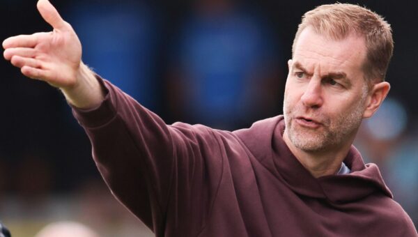 Harrogate ’embarrassed’ by nine-man Carlisle