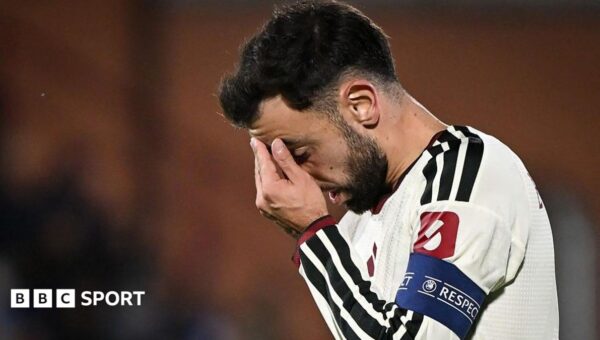 ‘No more Mr Nice Guy’ – should Carrick drop Fernandes?