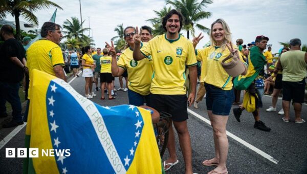 Voters in Brazil to choose between Lula and Bolsonaro's son