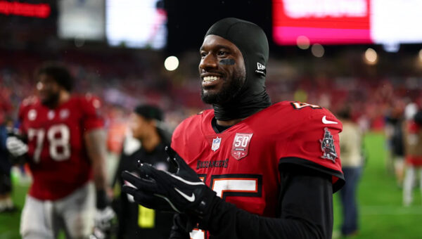 Packers work out 4, including former Pro Bowl LB Deion Jones