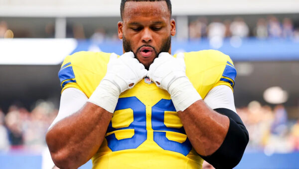 Aaron Donald ruled out for Week 4 against Eagles