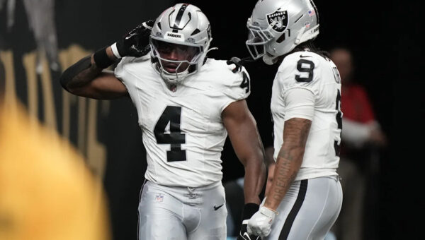 Klint Kubiak gives pointed reason Mike Washington lost snaps to Dylan Laube