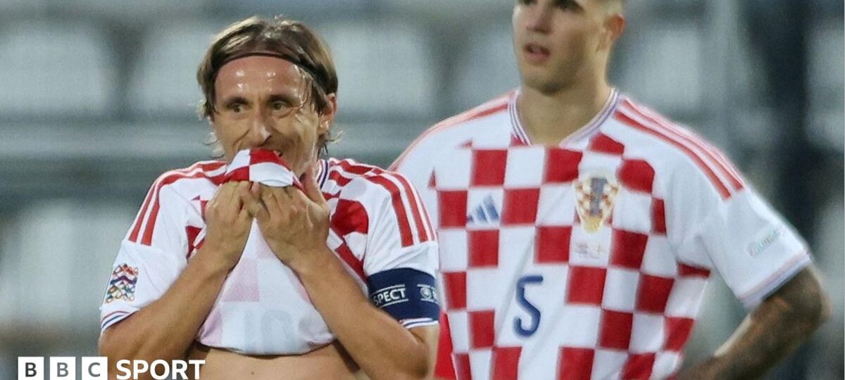 Modric 'ashamed' of Croatia's 'catastrophic night'