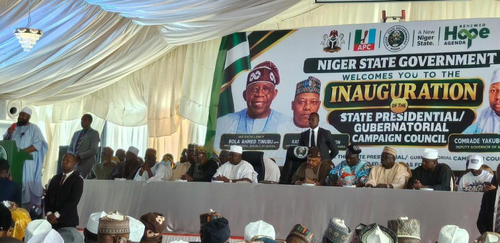 Niger APC raises 525-member campaign council, targets 2m votes for Tinubu/Bago