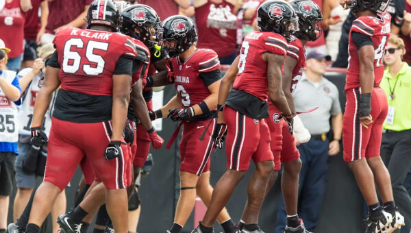 South Carolina football without another edge rusher besides Dylan Stewart vs Kentucky