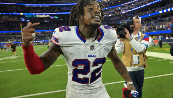 Bills’ CJ Gardner-Johnson spits on Raiders’ Brock Bowers, gets ejected