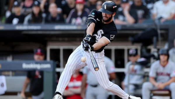 White Sox run prevention falters in 9-3 loss to Cleveland