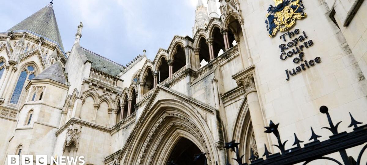 Ex-bankers jailed for rigging rates have convictions quashed