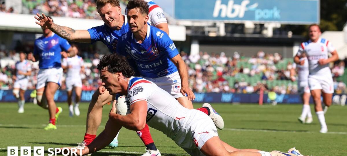 England thrash France to keep alive World Cup hopes