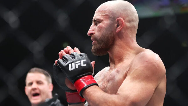UFC 333: Volkanovski vs Evloev start time, undercard and how to watch fights this weekend