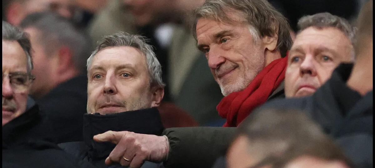 Man Utd ‘seriously’ considering offloading £52m Red with ideal replacement already lined up