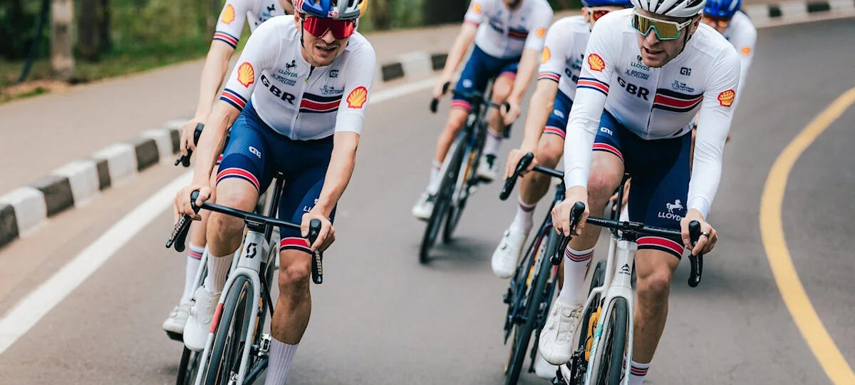 Tom Pidcock furious after two teammates hit by police motorbike during race in Italy