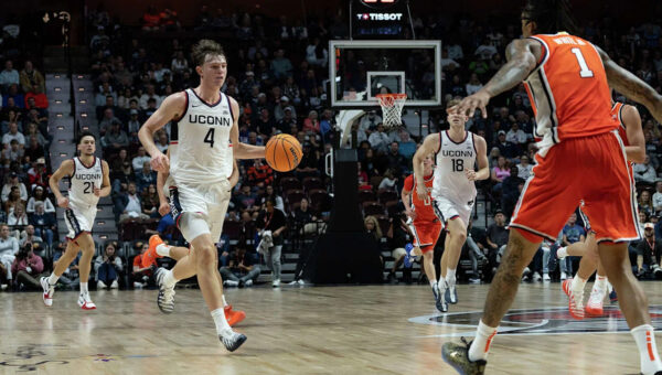 UConn men's basketball begins life without Alex Karaban. It wasn't pretty: Mike Anthony