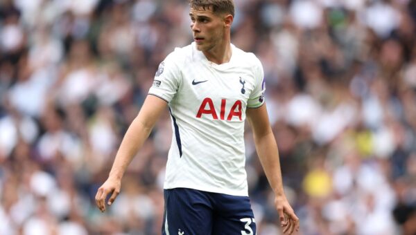 “He guarantees 30 goals every year”: Spurs captain Micky van de Ven names one player he wants Spurs to sign