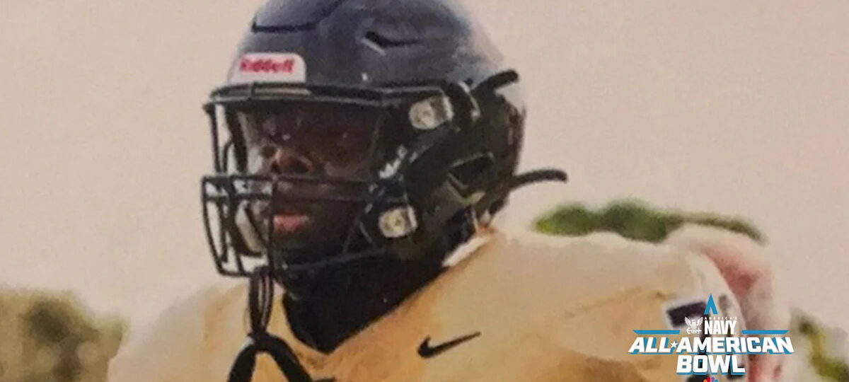 Navy All-American Bowl to honor offensive lineman Quinston Howard