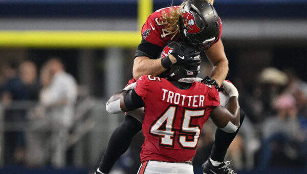 WATCH: Anzalone picks off Prescott to secure Bucs first win of season