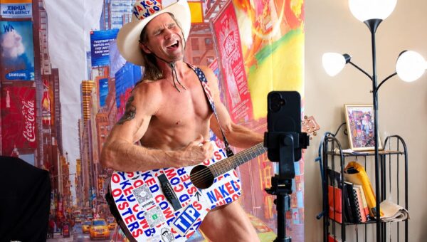 NYC's famous 'Naked Cowboy' breaks down how much he actually makes