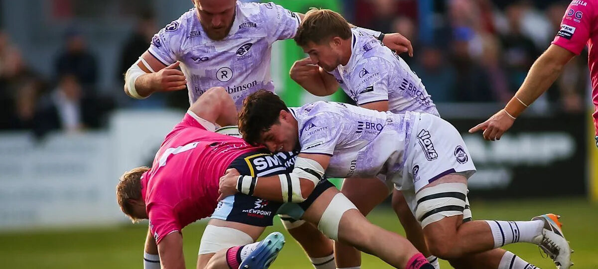 Cornish Pirates 'flat' in 38-14 loss to Bedford