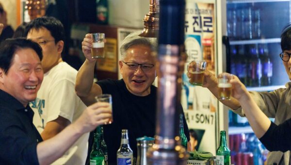 Silicon Valley's hot new talking points: beer and cigarettes