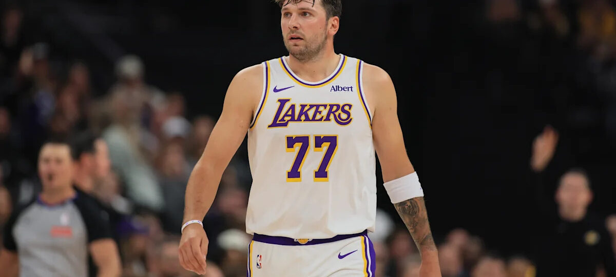 Luka Dončić scores 52 points as Lakers improve to 3-0 with win over Jazz