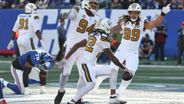Should Saints follow Colts with fire sale before NFL trade deadline?