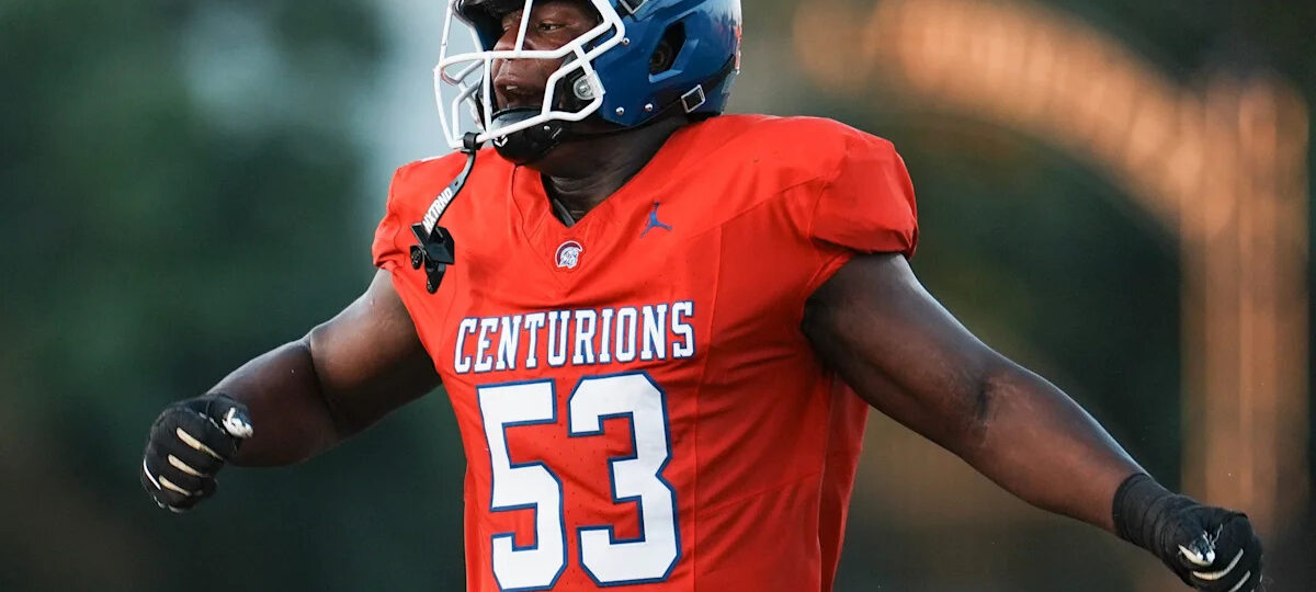 No. 1 recruit Kellan Hall discusses Kentucky football