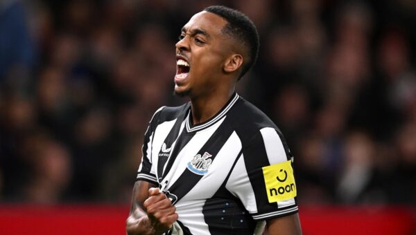 Newcastle open to Joe Willock sale in January