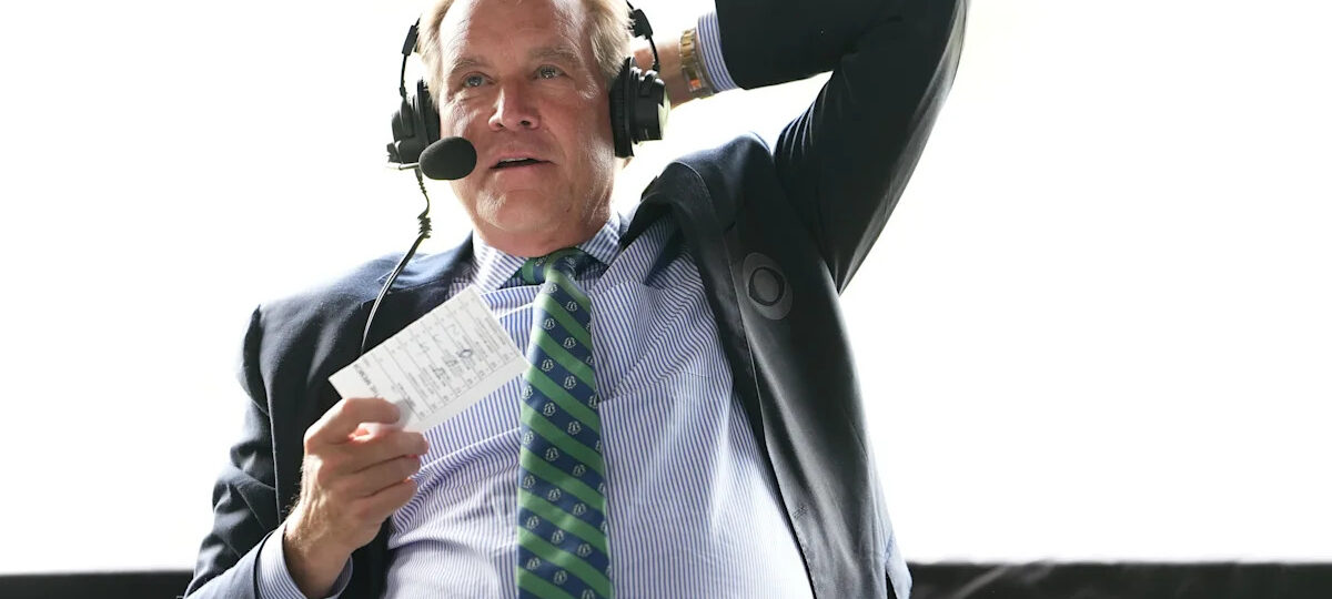 Jim Nantz tried to 'peanut punch' JJ Watt and it didn't go well: 'My wrist is broken'