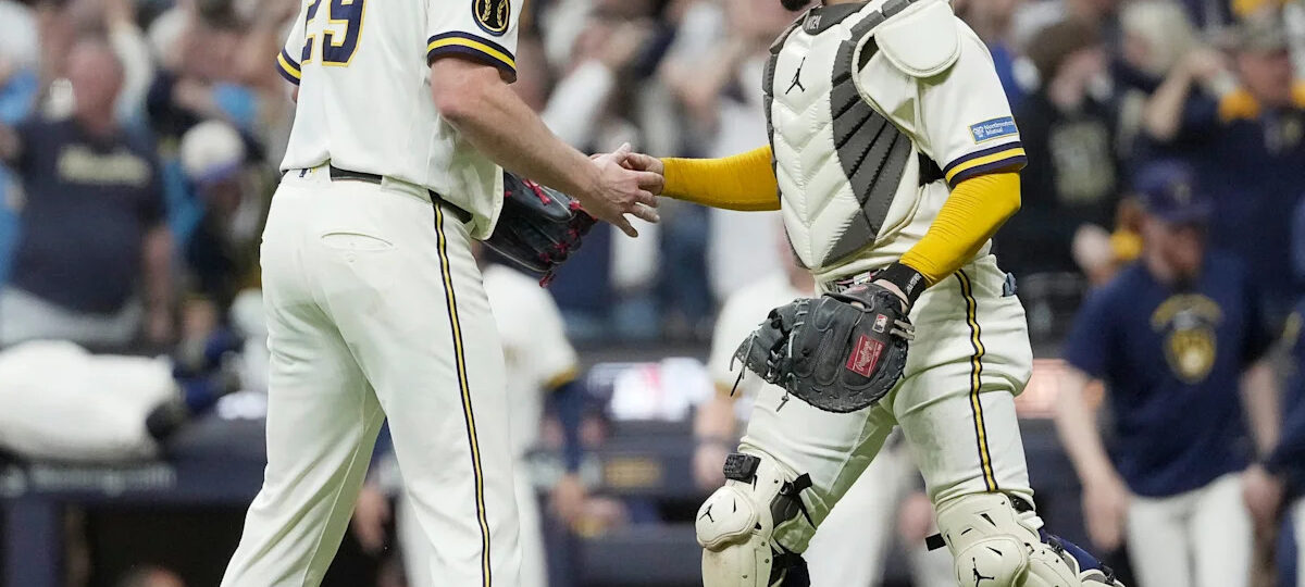 Instant reaction to Brewers' playoff Game 1 win over Padres in NLDS