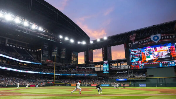 White Sox choose starting pitcher for winner-take-all ALDS Game 5