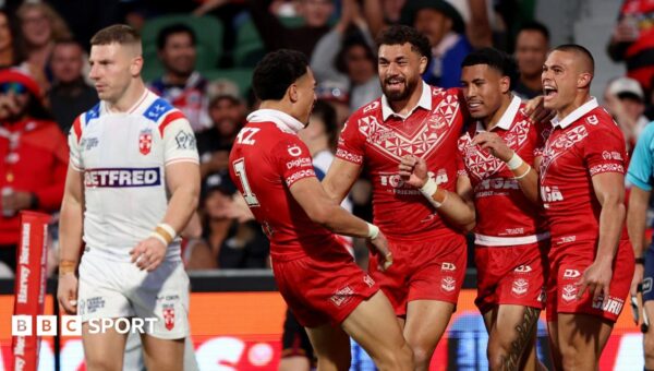 McDermott seeks fix as England fight to save their World Cup