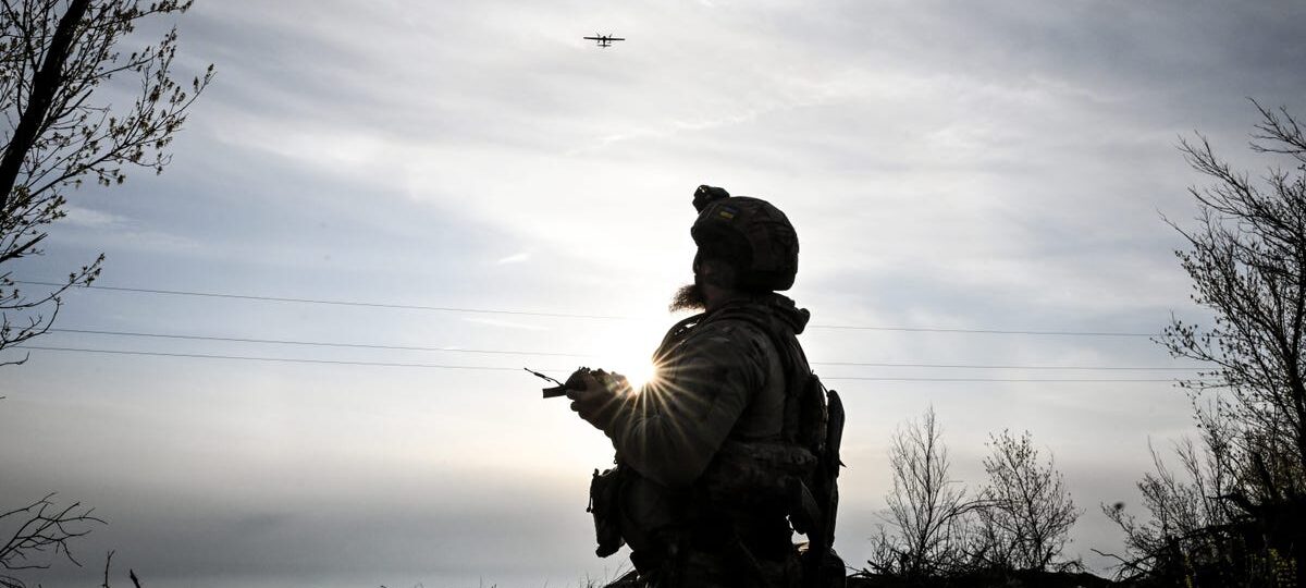 Starlink is a 'major card' for Ukraine, soldiers say, but surprise restrictions show the risks of overreliance
