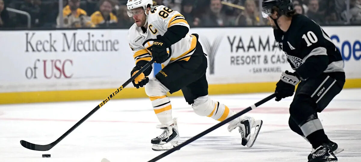 Bruins Answer Quiet Dallas Finish With 6-0 Statement Against Predators