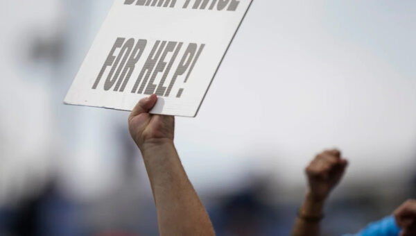 Tennessee Titans react to fans booing. ‘Fans want to win too. I feel them’