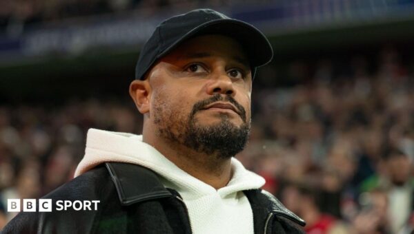 Bayern Munich manager Kompany taken to hospital after collapsing at training