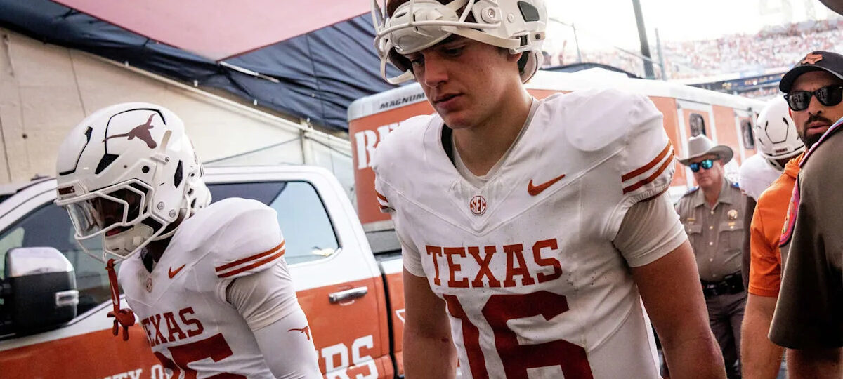 Oklahoma kicker Tate Sandell's walk-off field goal upends No. 1 Texas in Red River Rivalry