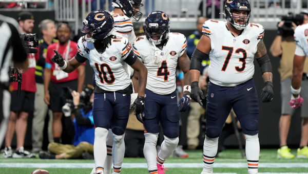 Bears RG Jonah Jackson moving in a positive direction as he tries to play Thursday against Pats