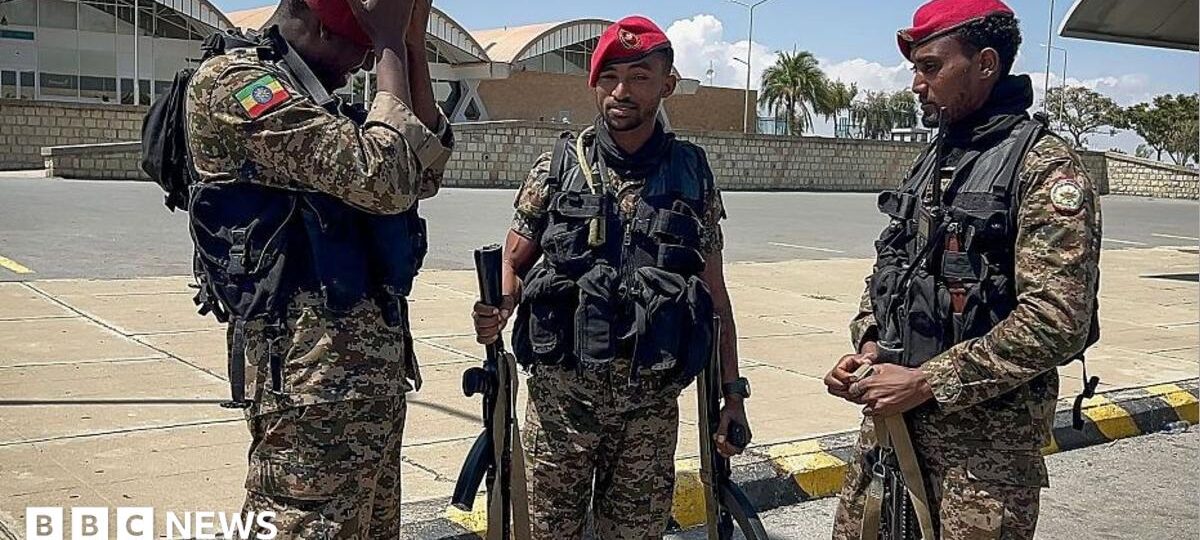 Ethiopia warns Eritrea it will defend itself after troops cross border
