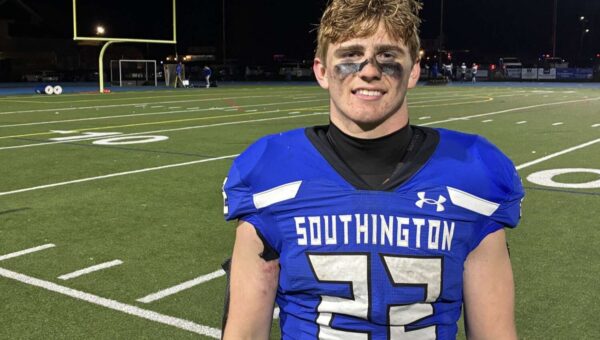 No. 5 Southington football stays unbeaten as Nick Andrews runs for 3 first-quarter TDs