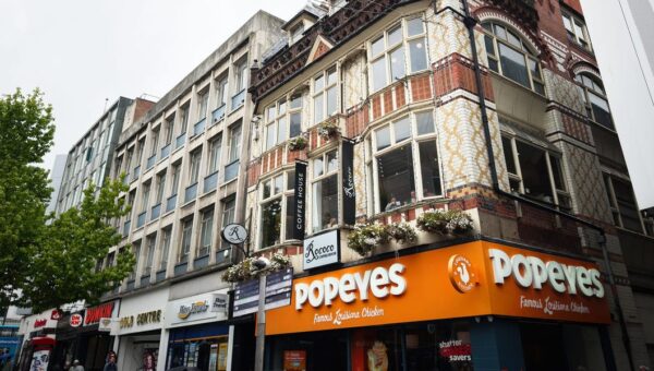 British towns could soon look like American food courts. Here are 9 US chains making the move across the Atlantic.