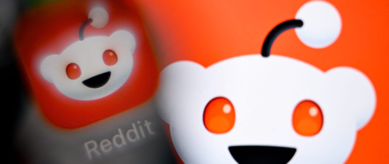 Reddit is going logged-in only. Blame Google AI Overviews.