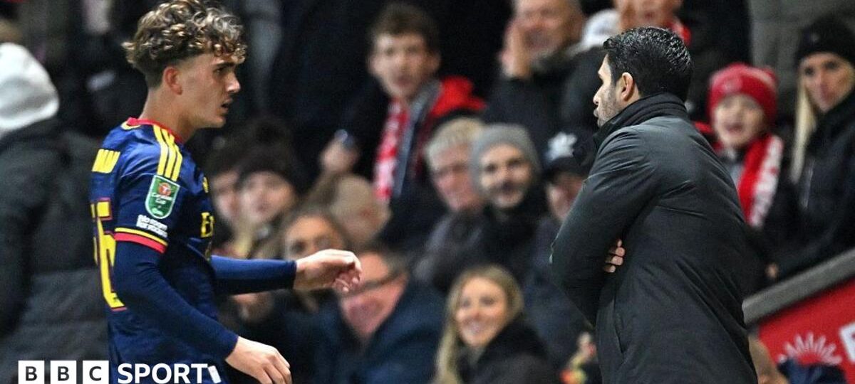 Arteta warns Dowman 'we are not in Disneyland' after red card