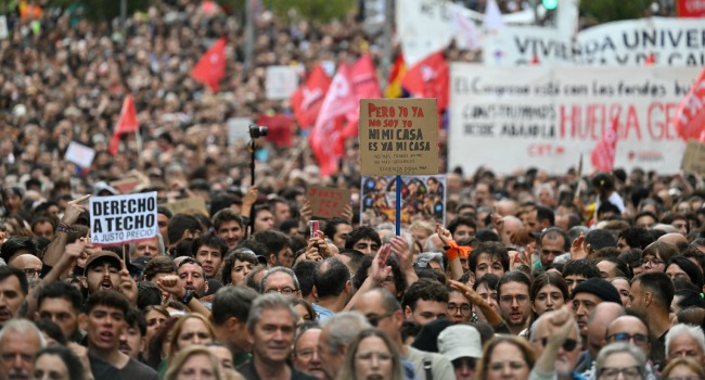 Protesters Demand Affordable Housing In Spain After Rejected Relief Measures