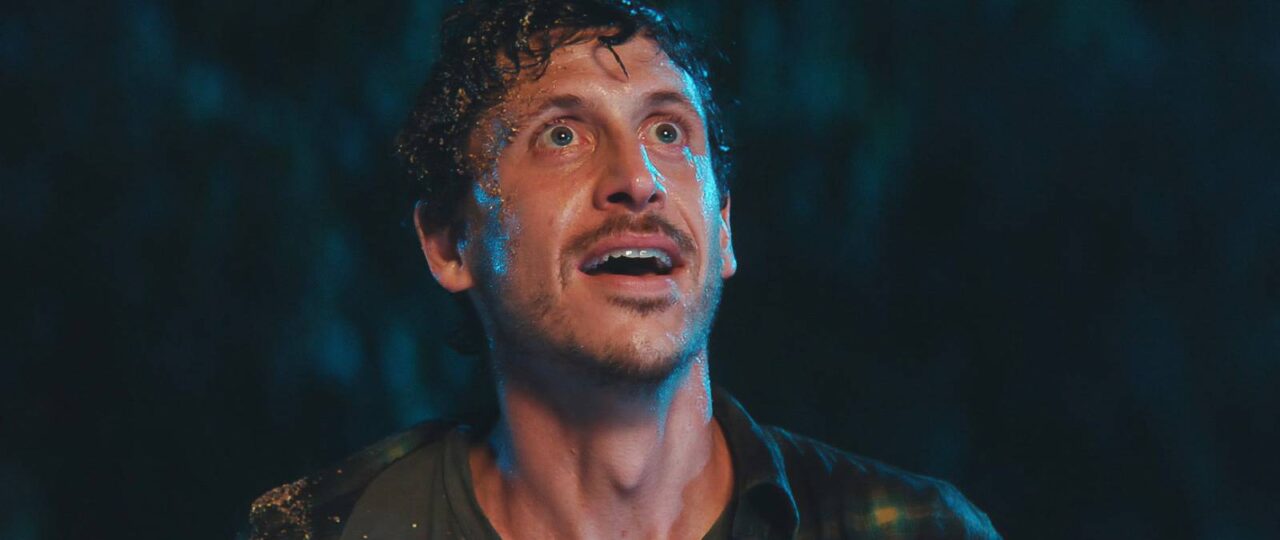 Netflix’s New Sci-Fi Movie Brings An Alien Back To Earth 20 Years Later With A Dangerous Secret