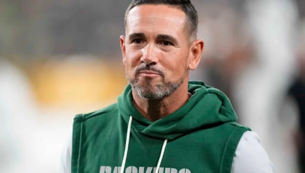 Matt LaFleur Fears Season-Ending Injury for Packers Star After Cart Ride Off Field