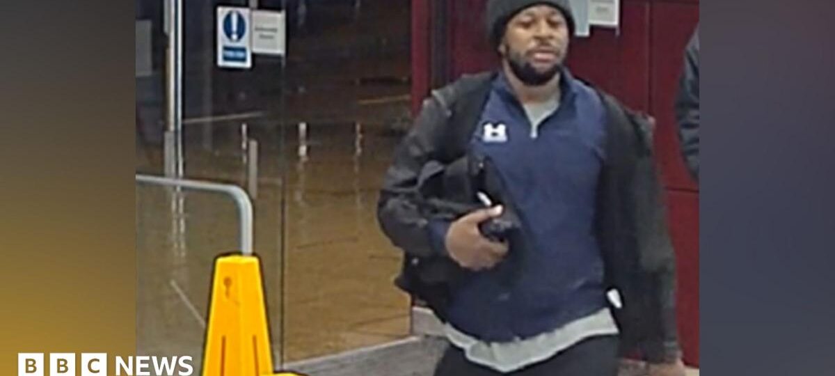 Train attacker asked man 'do you want to die?', trial hears