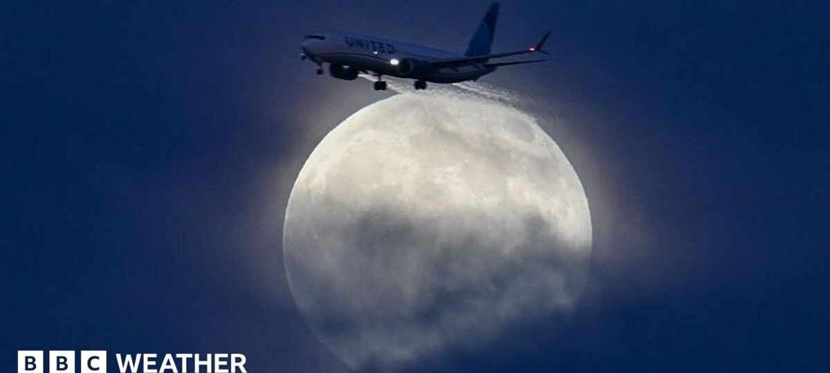 Stunning photos capture October's Hunter's Moon around the world