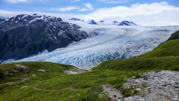 I’ve lived in Alaska for over 35 years. Here are 6 mistakes I always see tourists make when visiting the state.