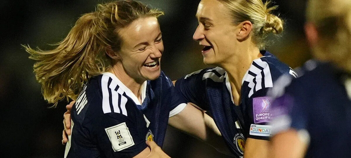 'Possessed' Davidson fills Weir gap as Scots set up glamour Sweden tie